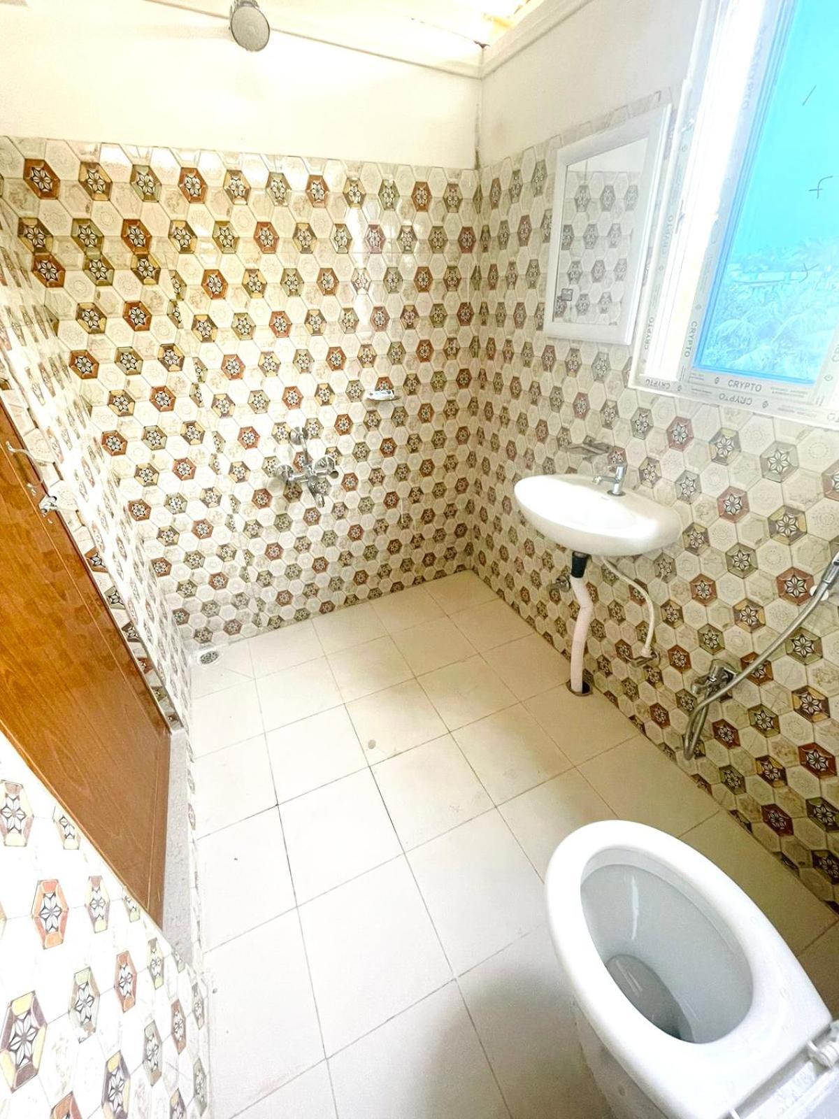 Hotel Cupidtrails Backpacker'S Penthouse Guváhátí Exteriér fotografie